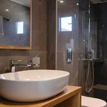 Sky-high 70sqm Penthouse W. Stunning Views - 05 Apartament Chania (Crete)